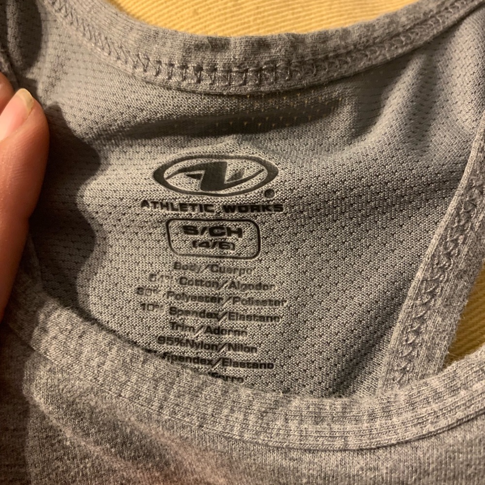 Tank top - Picture 4 of 5